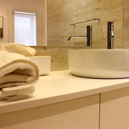Prime Apartment *