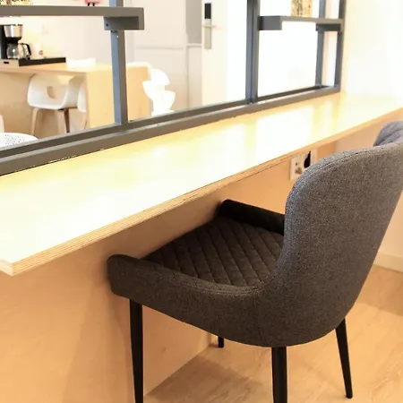 Prime Apartment *